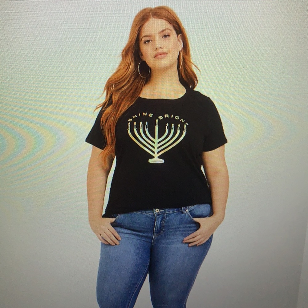 Torrid Shine Bright  Menorah Hanukkah Graphic Tee 4X - Picture 3 of 5